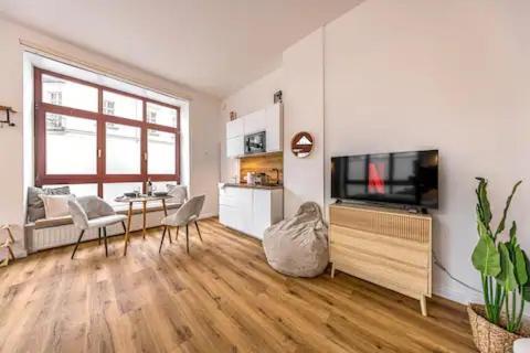 Ruhige Und Stilvolle Wohnung Am Clara-Zetkin-Park Leipzig Eksteriør billede