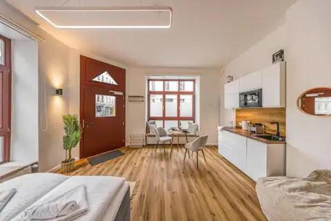 Ruhige Und Stilvolle Wohnung Am Clara-Zetkin-Park Leipzig Eksteriør billede